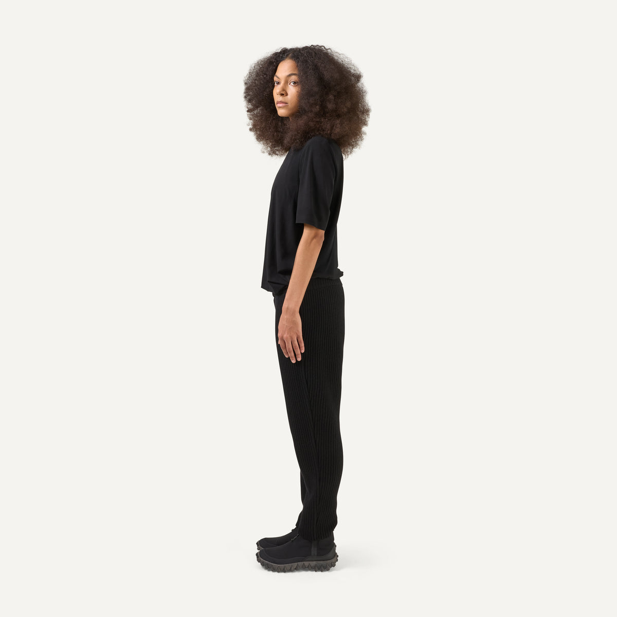 272 Knitted Basic Pants