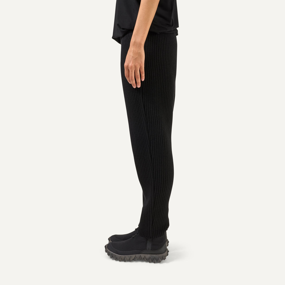 272 Knitted Basic Pants