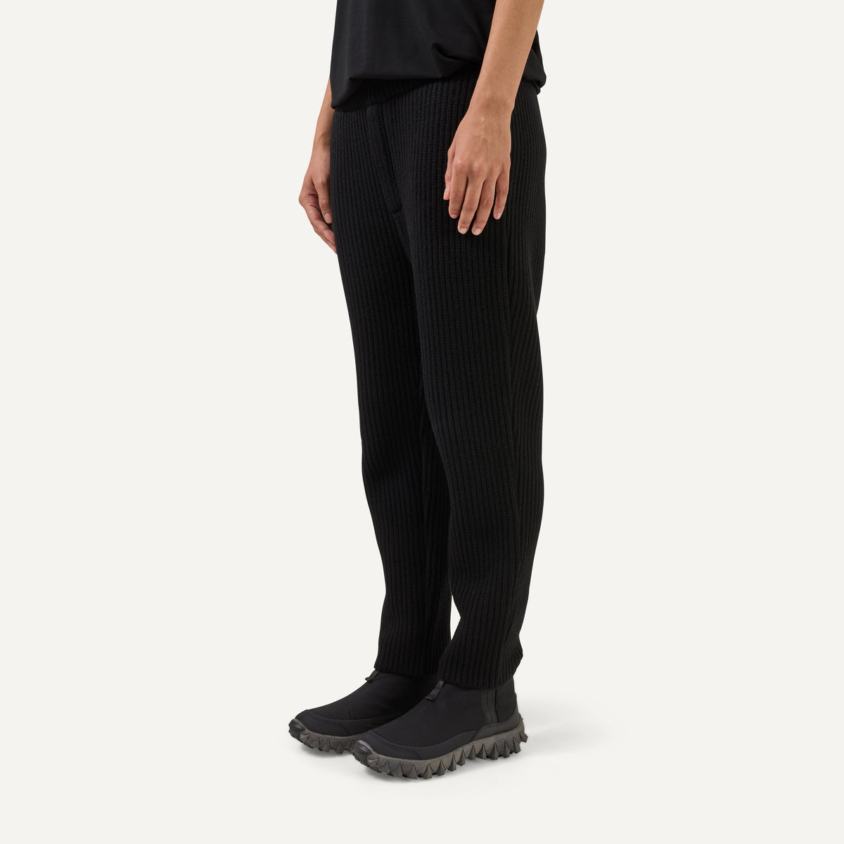 272 Knitted Basic Pants